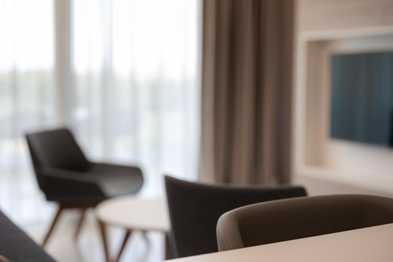 נובליה Aparthotel Joel מראה חיצוני תמונה